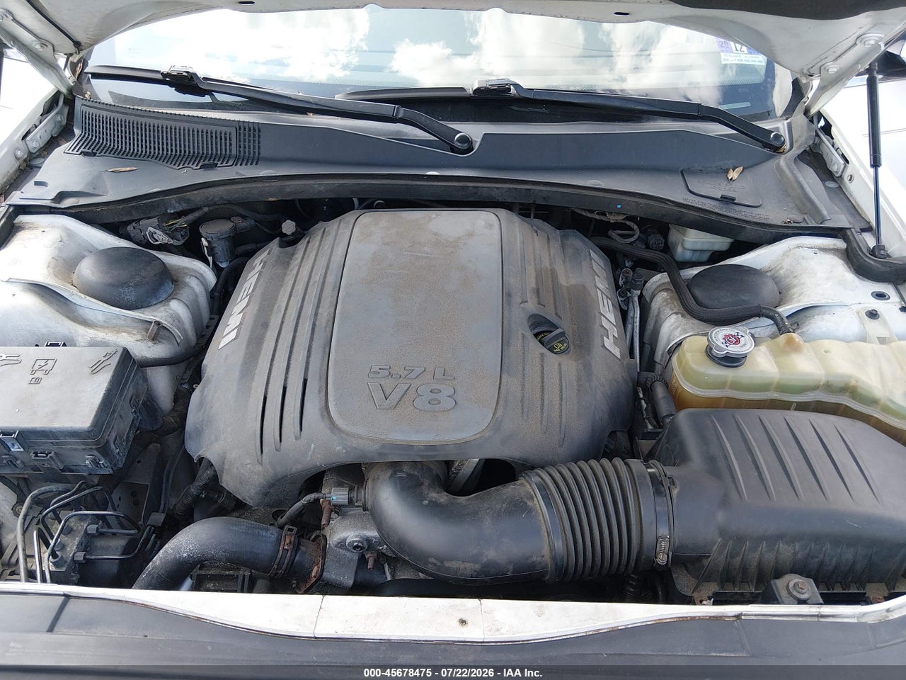 2C3CA6CT9BH****** · 2011 CHRYSLER 300C   · 10/11
