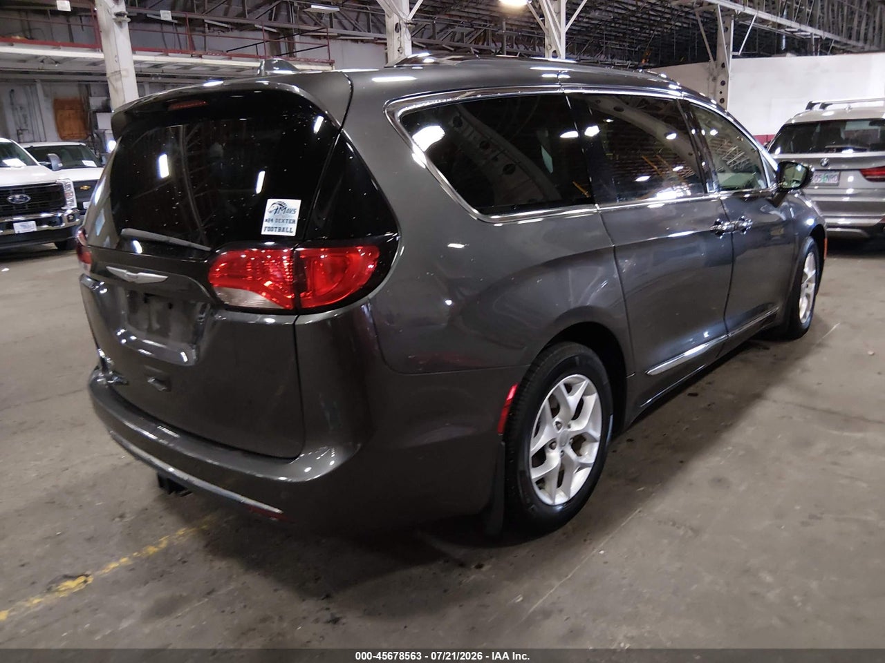 2018 CHRYSLER PACIFICA TOURING L PLUS · 4/10