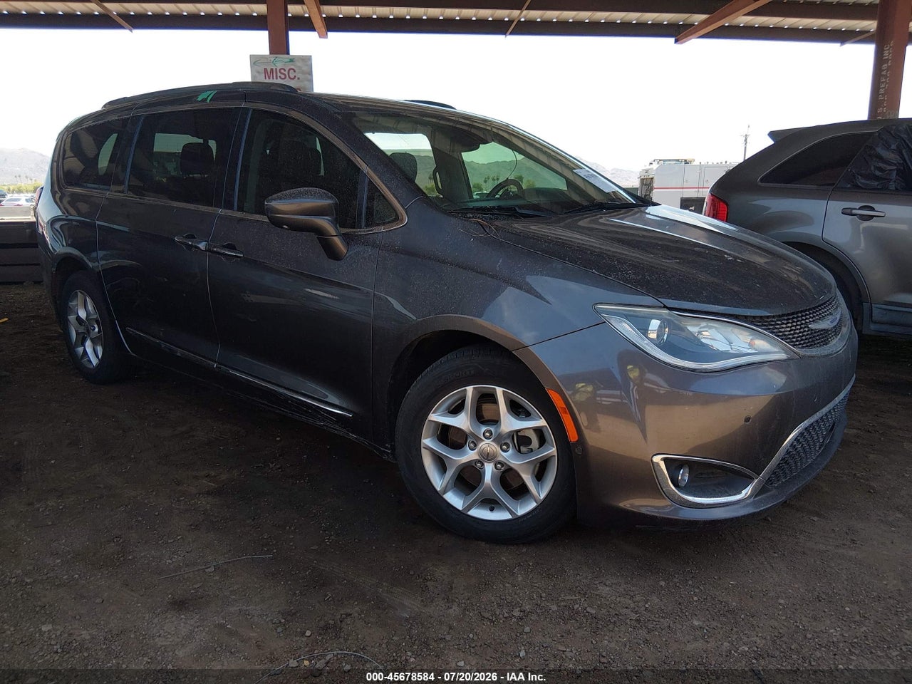 2C4RC1BG9LR****** · 2020 CHRYSLER PACIFICA TOURING L