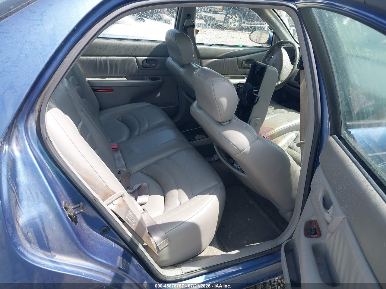 2G4WY52M9W1****** · 1998 BUICK CENTURY LIMITED · 8/11