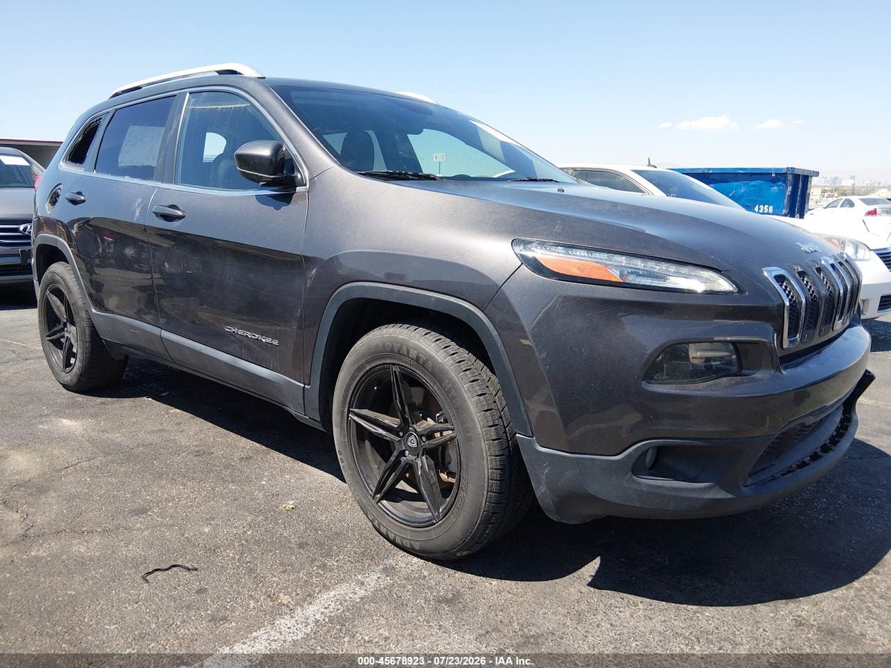 1C4PJMCS3GW****** · 2016 JEEP CHEROKEE LATITUDE