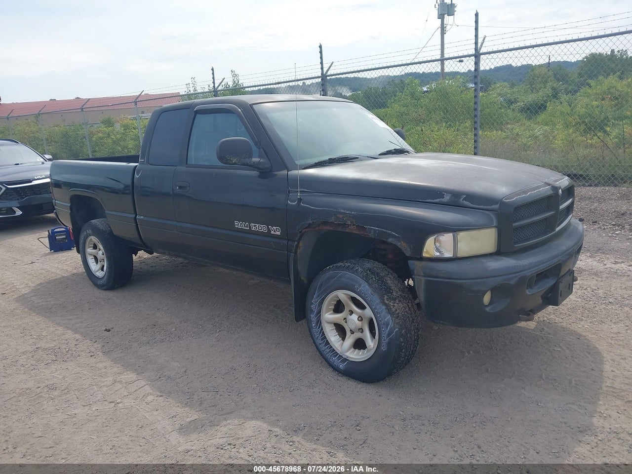 3B7HF13Z61G****** · 2001 DODGE RAM 1500 ST