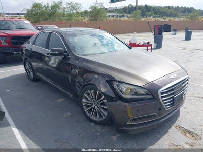 KMHGN4JE0FU****** · 2015 HYUNDAI GENESIS 3.8