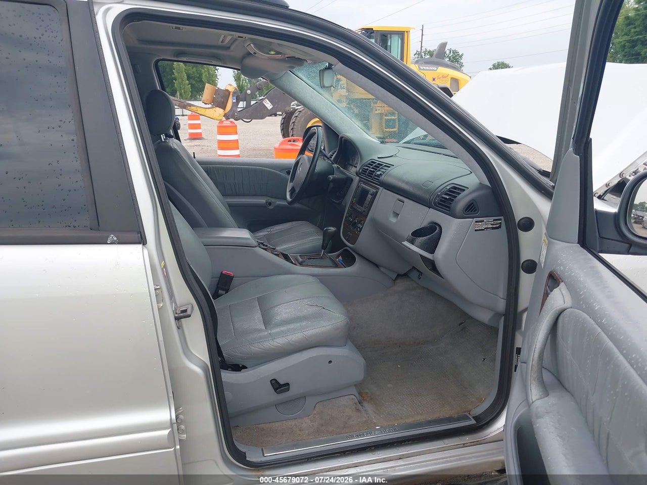 2001 MERCEDES-BENZ ML 320 · 5/11