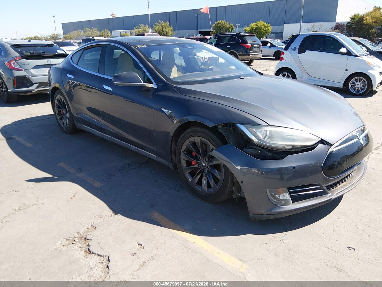5YJSA1E44FF****** · 2015 TESLA MODEL S 85D/P85D