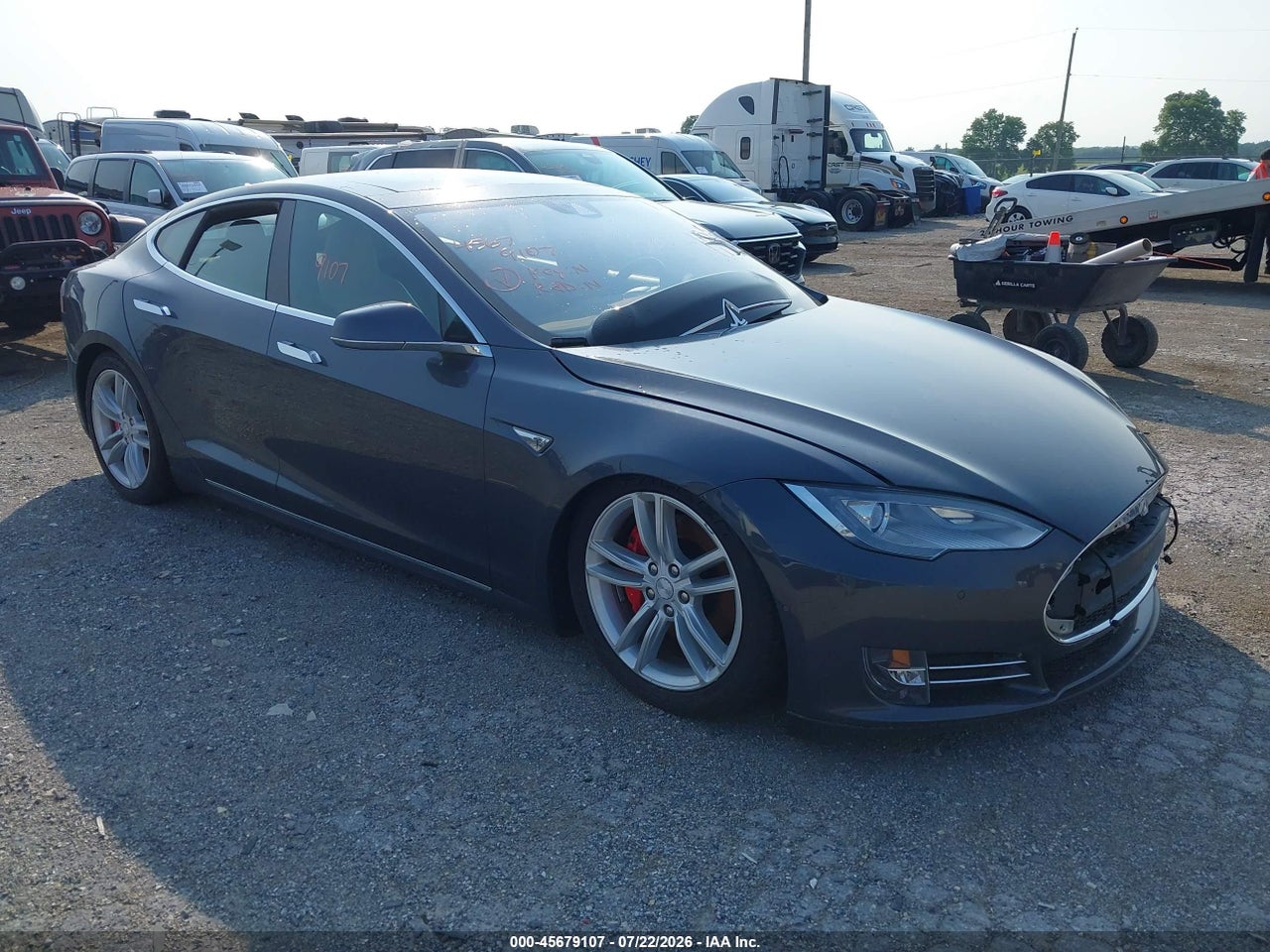 5YJSA1E47FF****** · 2015 TESLA MODEL S 85D/P85D