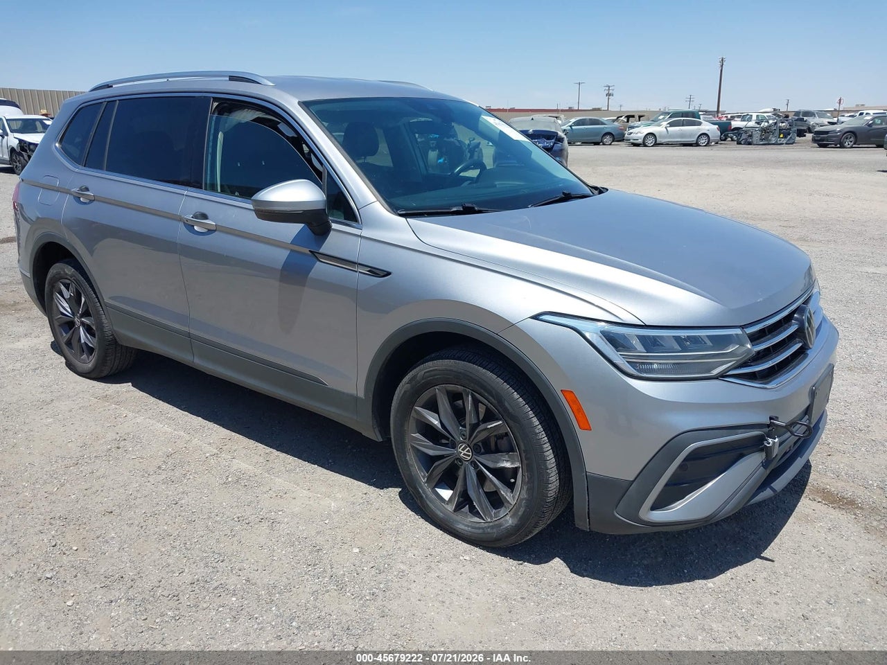 3VV3B7AX3NM****** · 2022 VOLKSWAGEN TIGUAN 2.0T SE