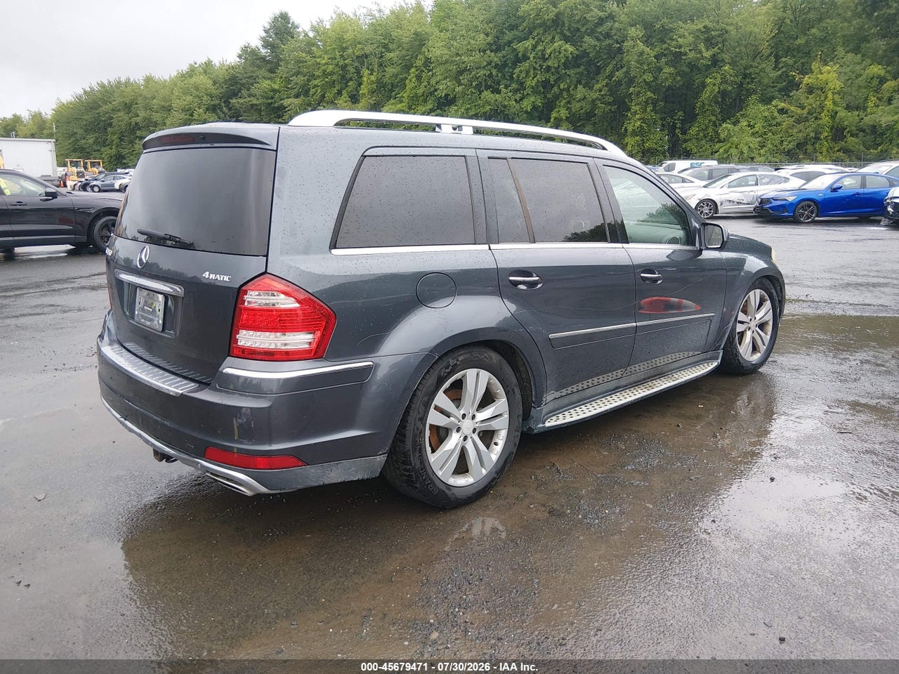 2010 MERCEDES-BENZ GL 450 4MATIC · 4/11