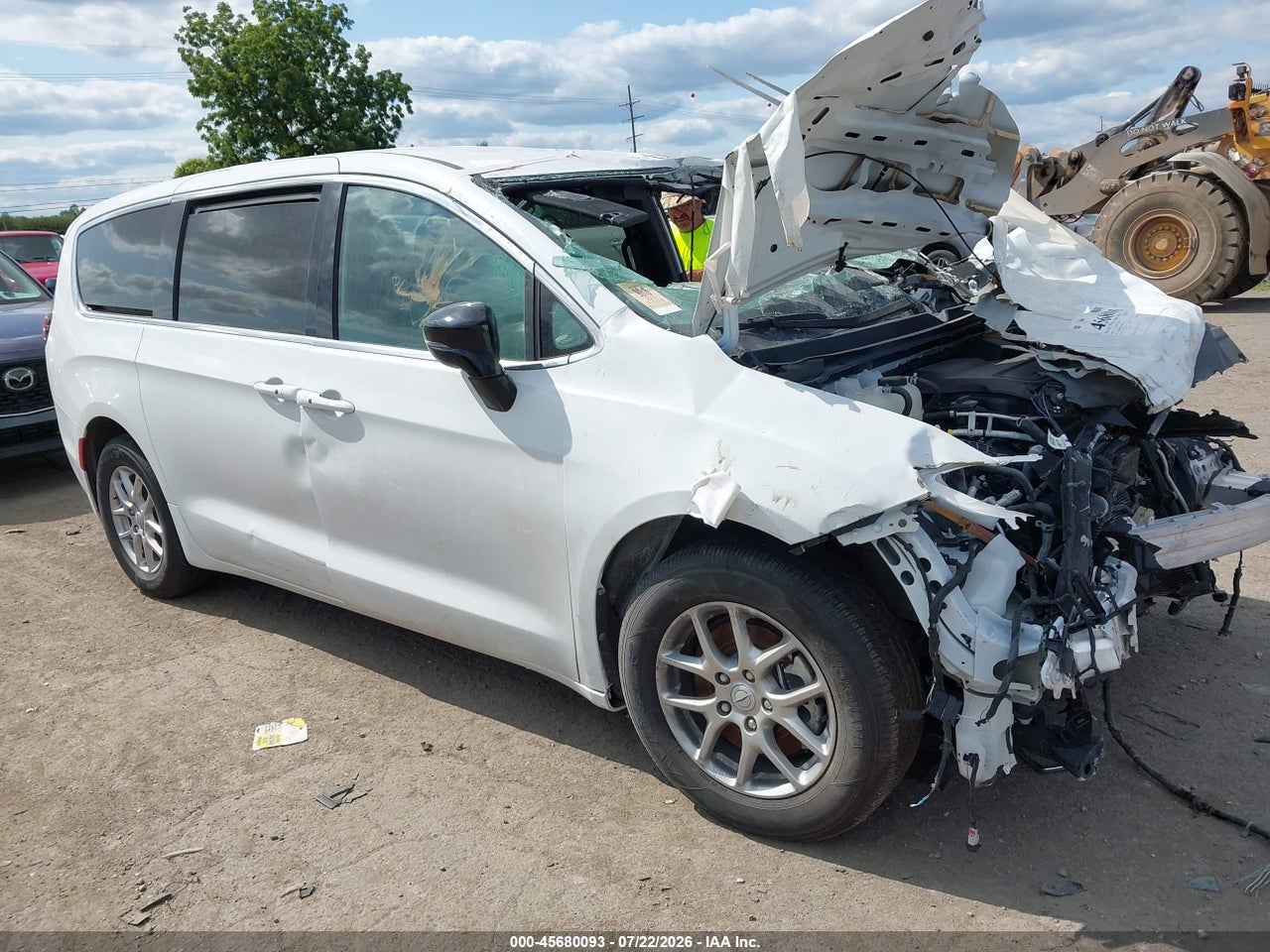 2C4RC1BG7SR****** · 2025 CHRYSLER PACIFICA SELECT