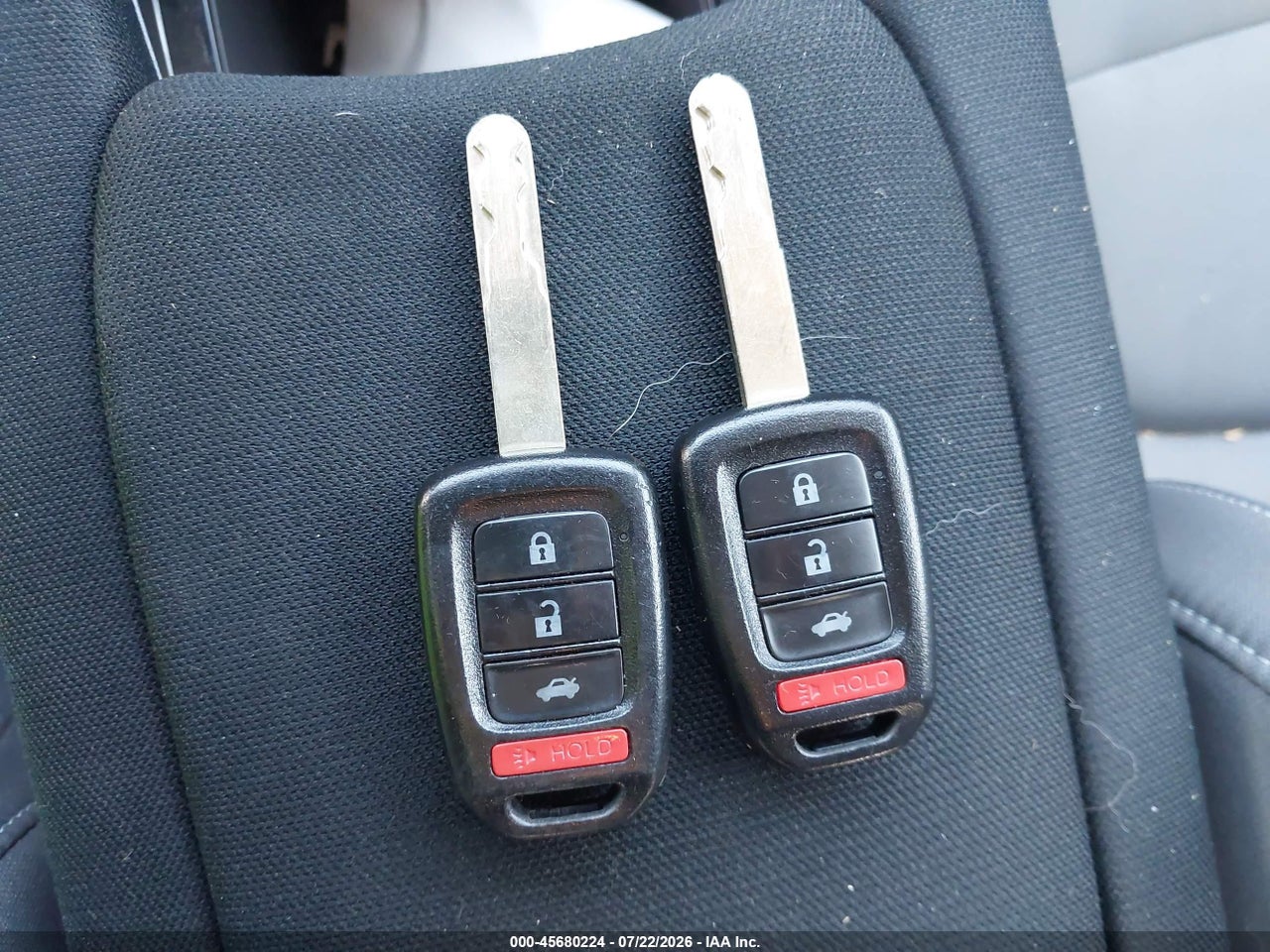 19XFC2F52GE****** · 2016 HONDA CIVIC LX · 11/11