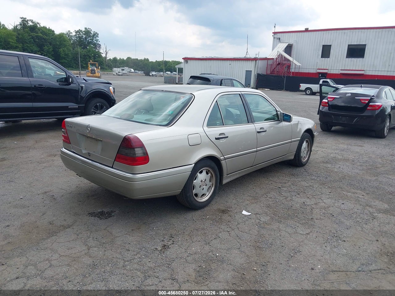 1998 MERCEDES-BENZ C 230 · 4/11