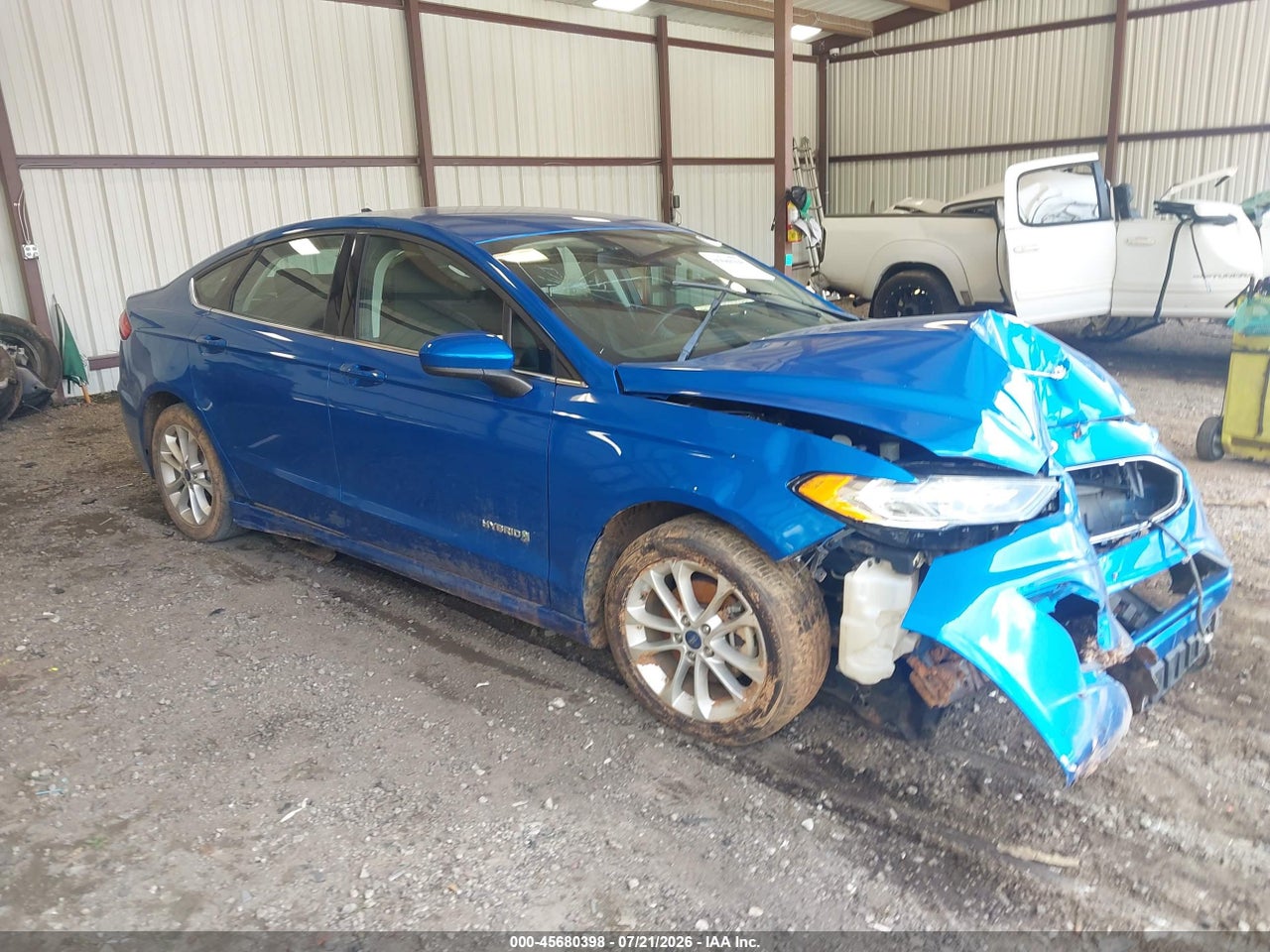 3FA6P0LU8KR****** · 2019 FORD FUSION HYBRID SE
