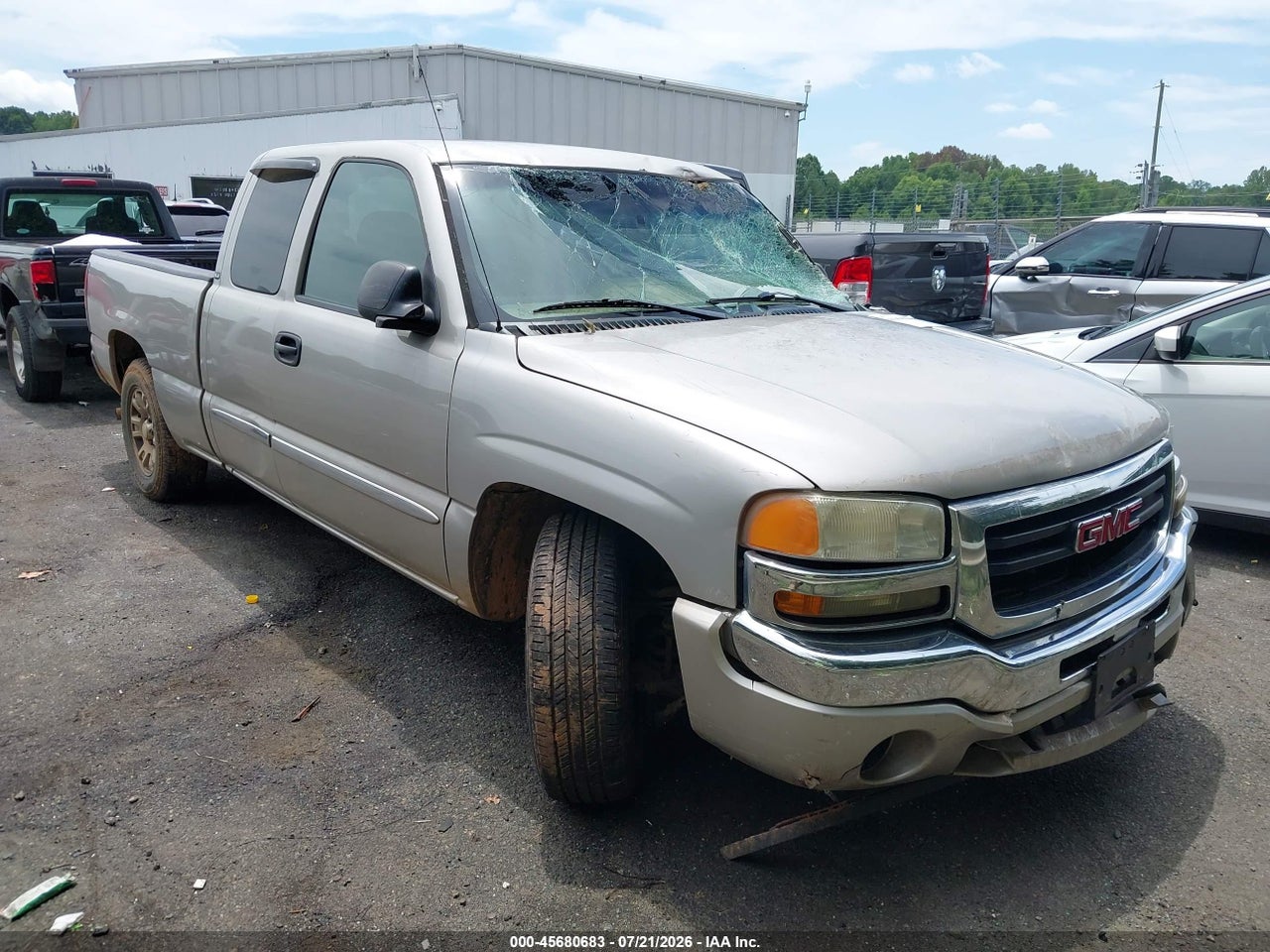 2GTEC19T751****** · 2005 GMC SIERRA 1500 SLE