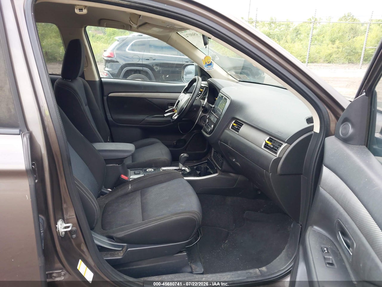 2017 MITSUBISHI OUTLANDER SE · 5/11