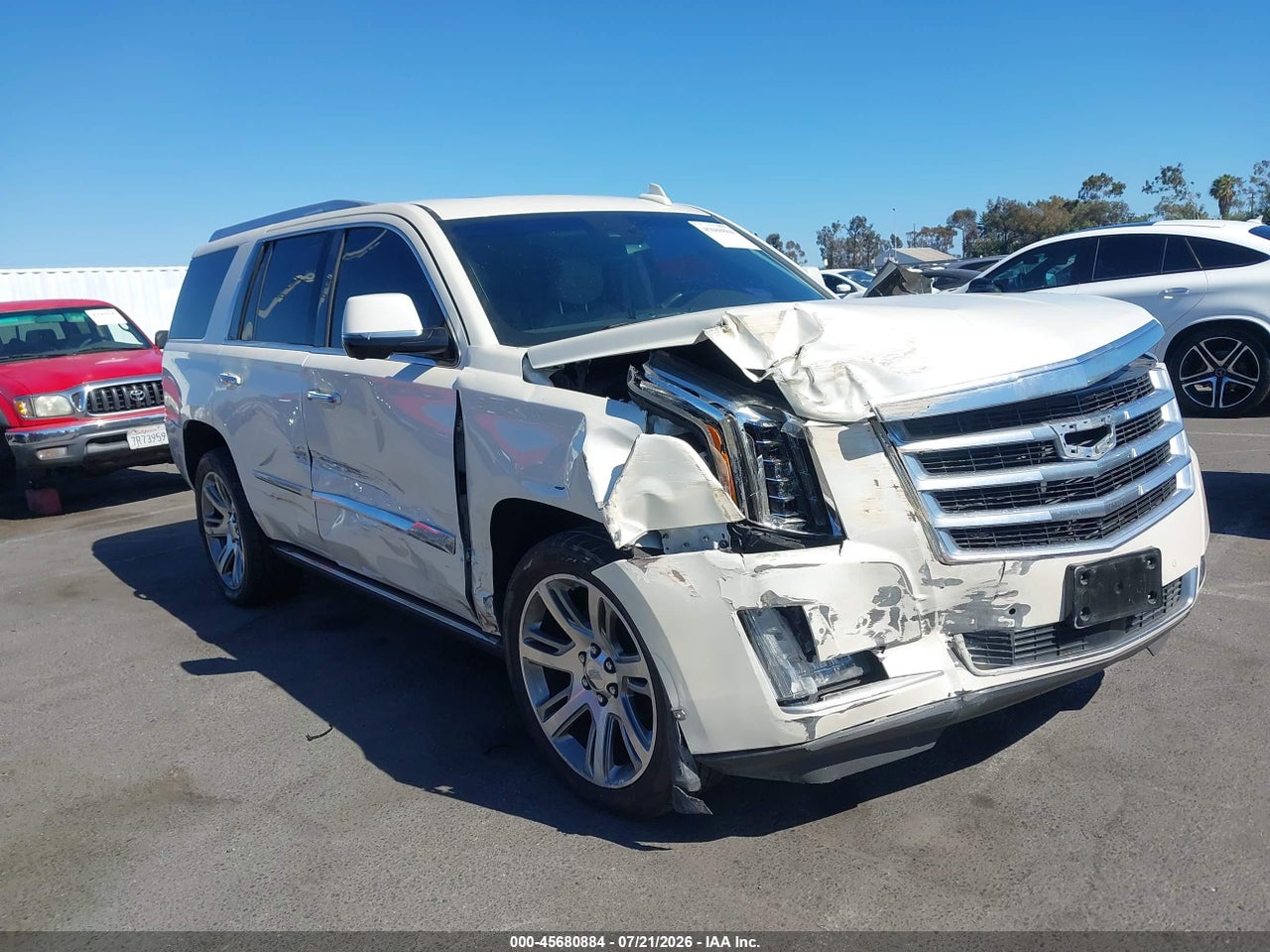 1GYS4NKJ1FR****** · 2015 CADILLAC ESCALADE PREMIUM