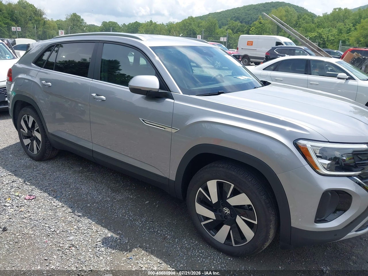 1V2WC2CA6TC****** · 2026 VOLKSWAGEN ATLAS CROSS SPORT SE WITH TECHNOLOGY