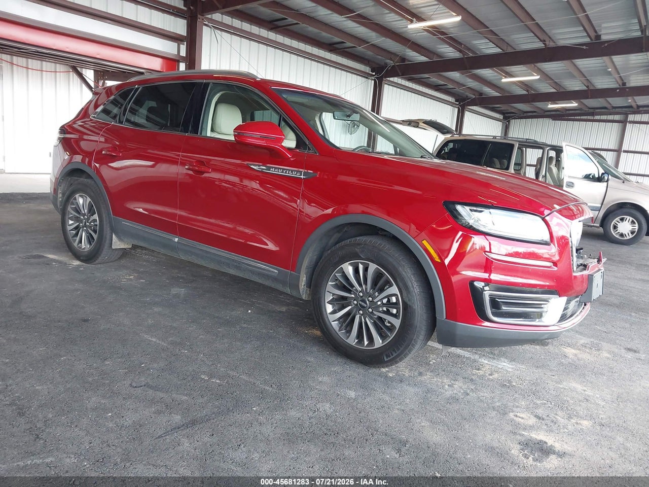 2LMPJ6J96LB****** · 2020 LINCOLN NAUTILUS STANDARD