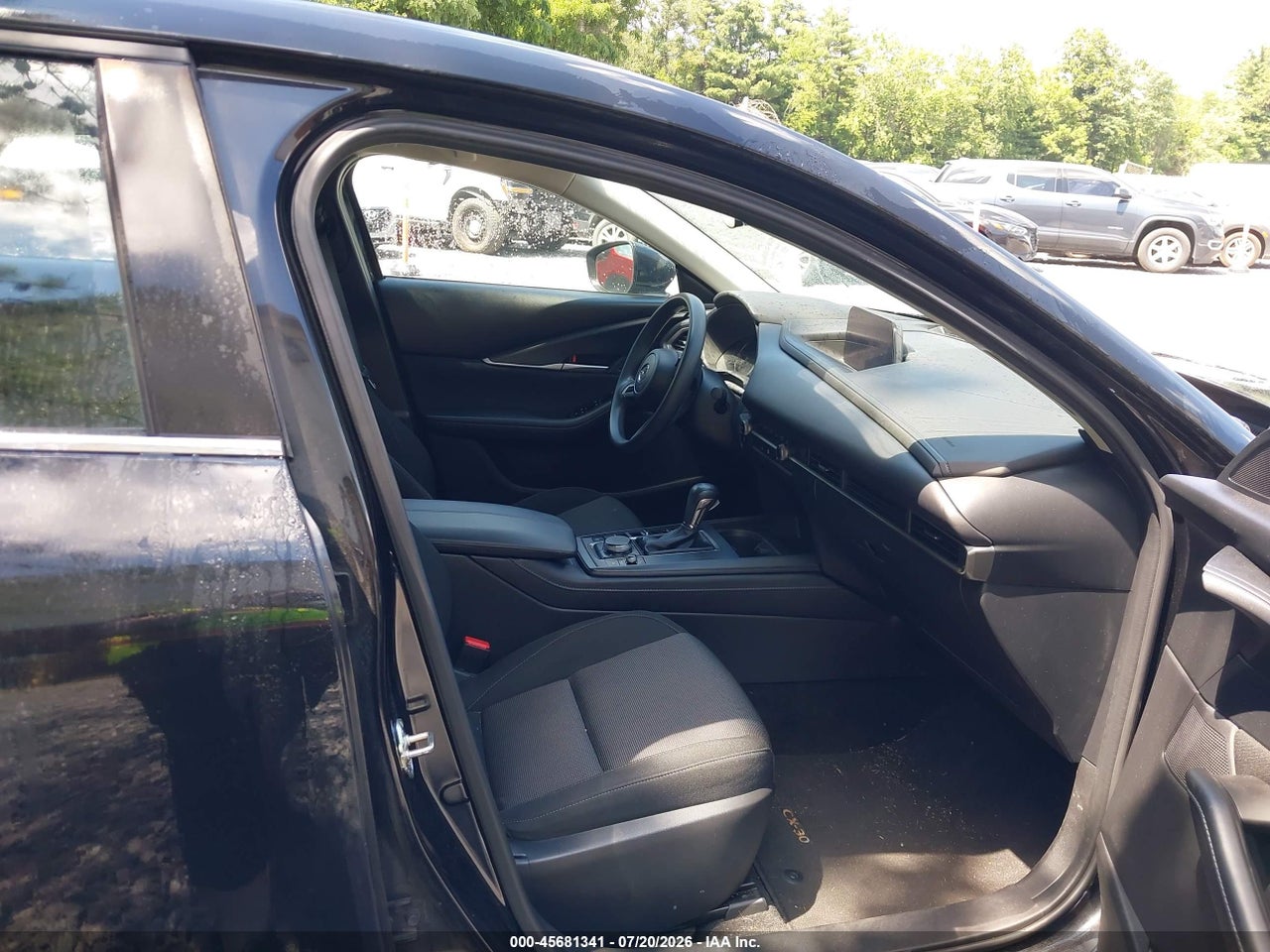 3MVDMBALXNM****** · 2022 MAZDA CX-30 2.5 S · 5/11