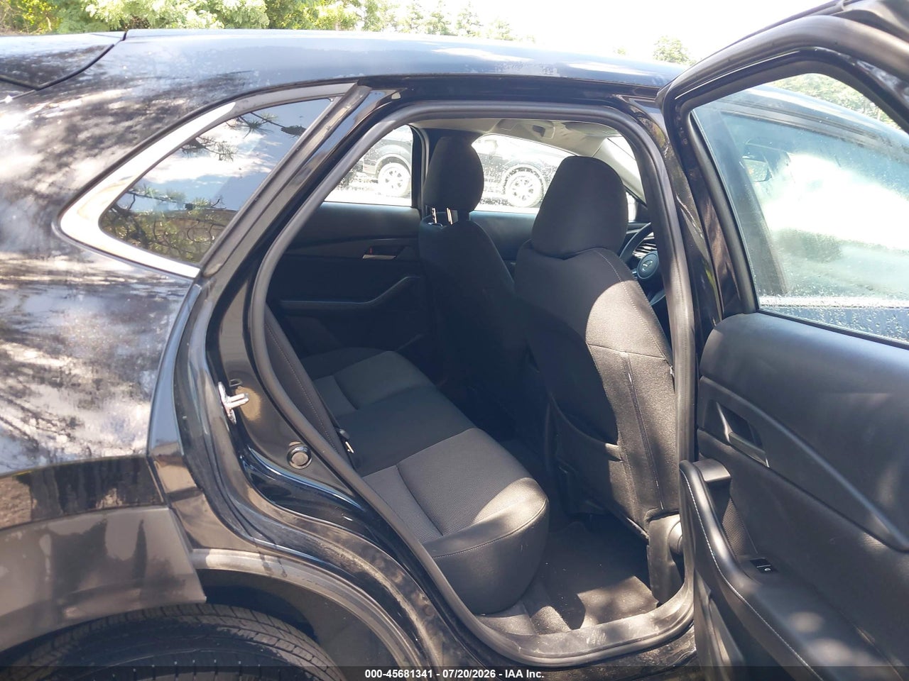 3MVDMBALXNM****** · 2022 MAZDA CX-30 2.5 S · 8/11