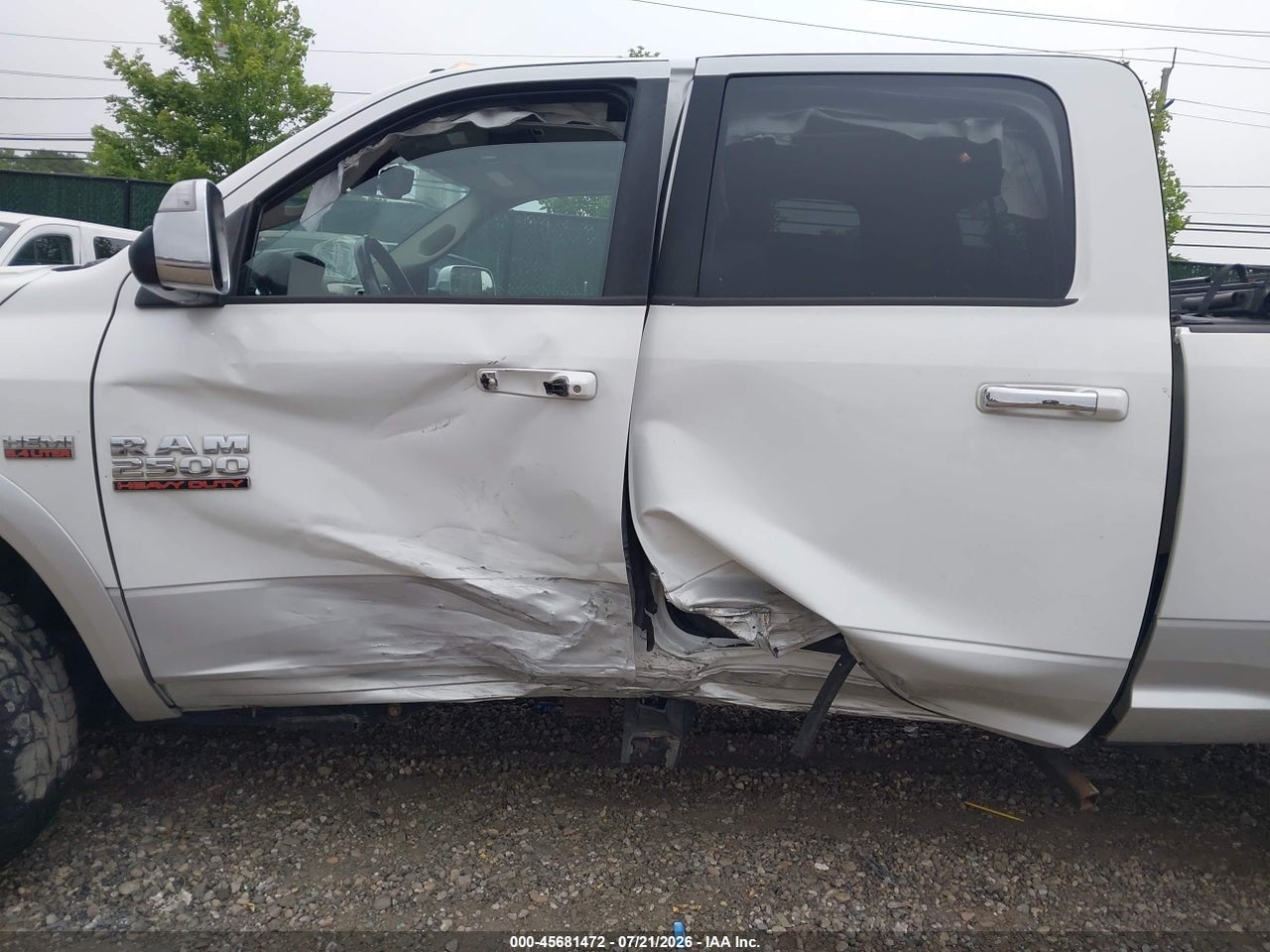2015 RAM 2500 LARAMIE · 6/11