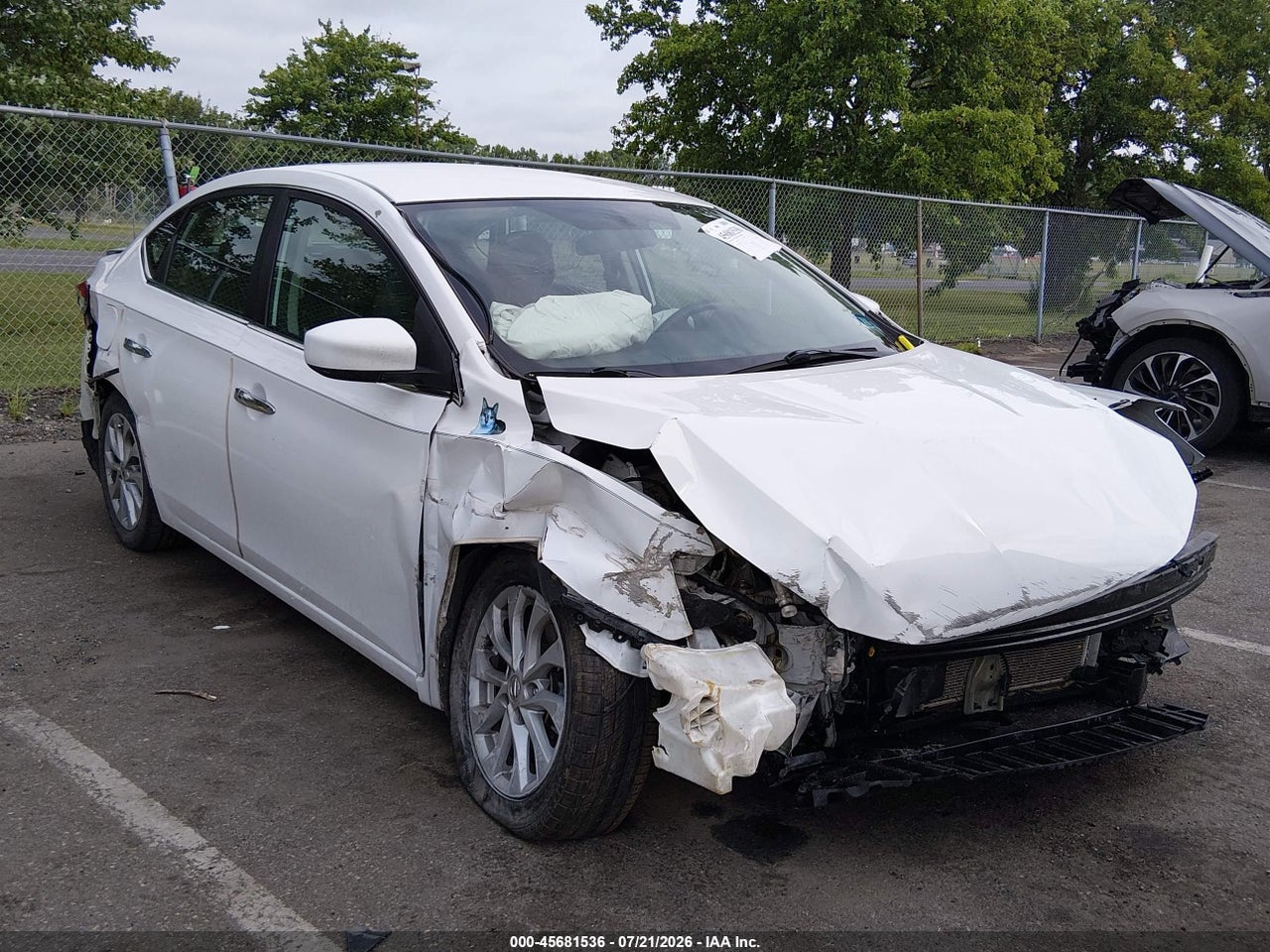 3N1AB7AP8JL****** · 2018 NISSAN SENTRA SV