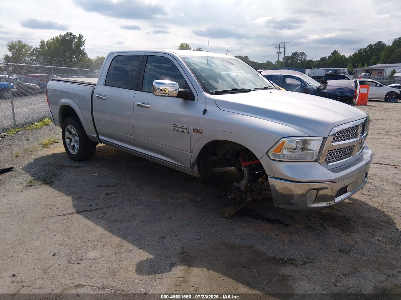 1C6RR7NTXES****** · 2014 RAM 1500 LARAMIE