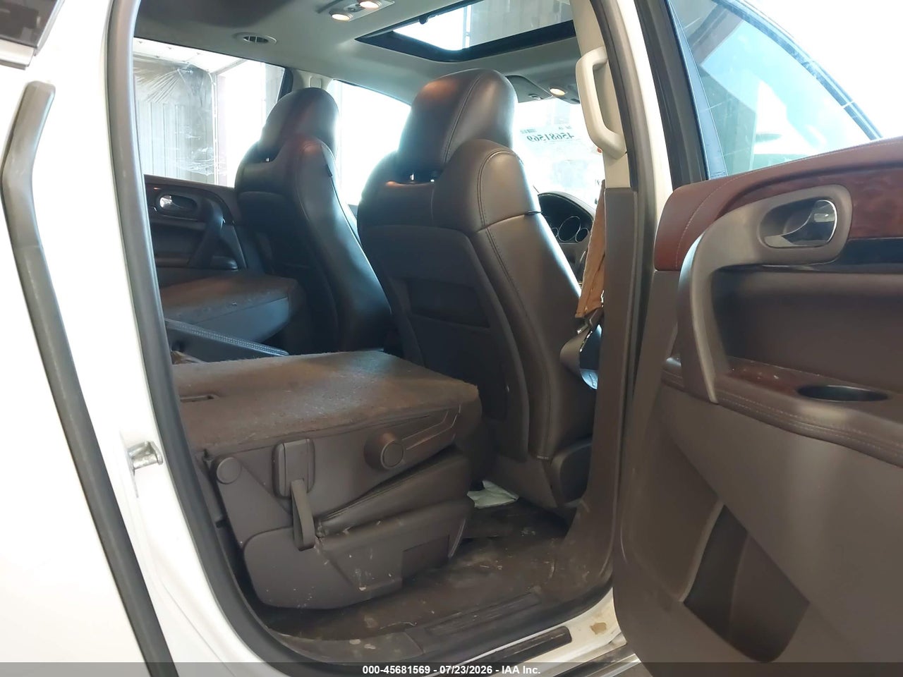 5GAKVCKD9EJ****** · 2014 BUICK ENCLAVE PREMIUM · 8/10
