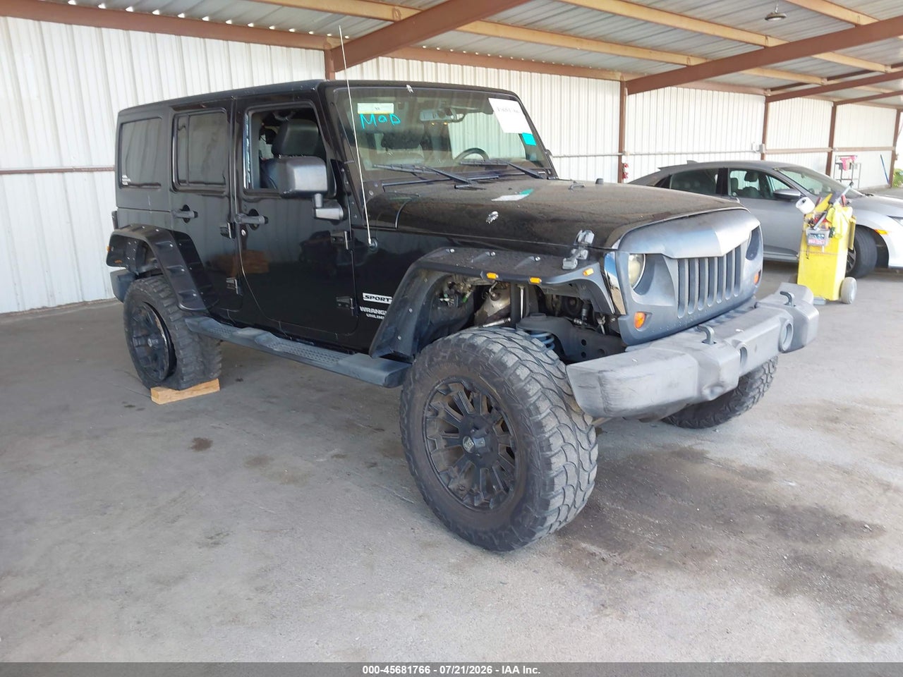 1C4BJWDG5DL****** · 2013 JEEP WRANGLER UNLIMITED SPORT