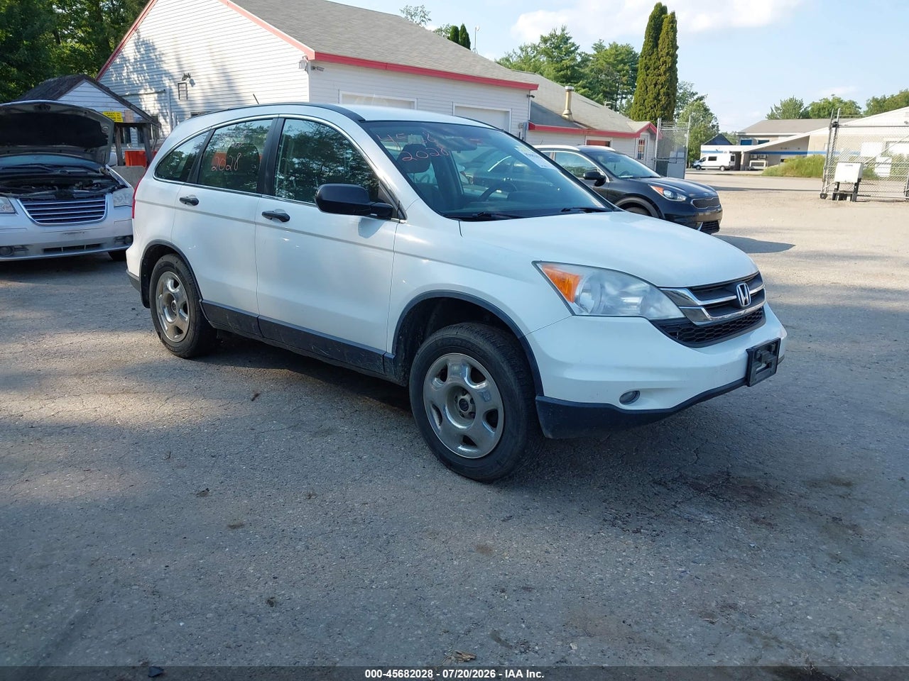 JHLRE4H35BC****** · 2011 HONDA CR-V LX