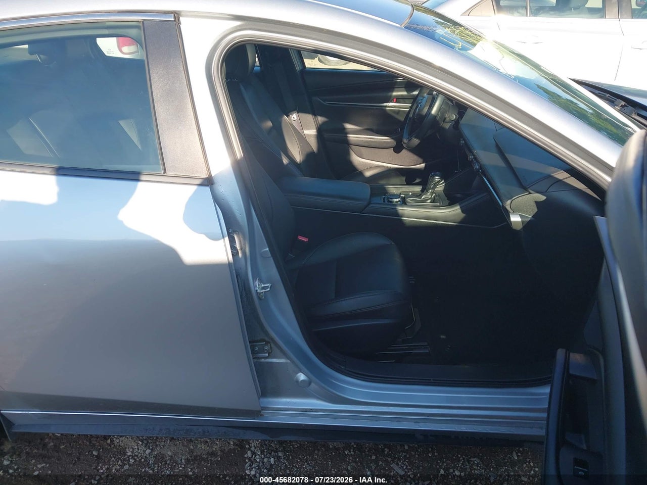2020 MAZDA MAZDA3 SELECT PACKAGE · 5/11