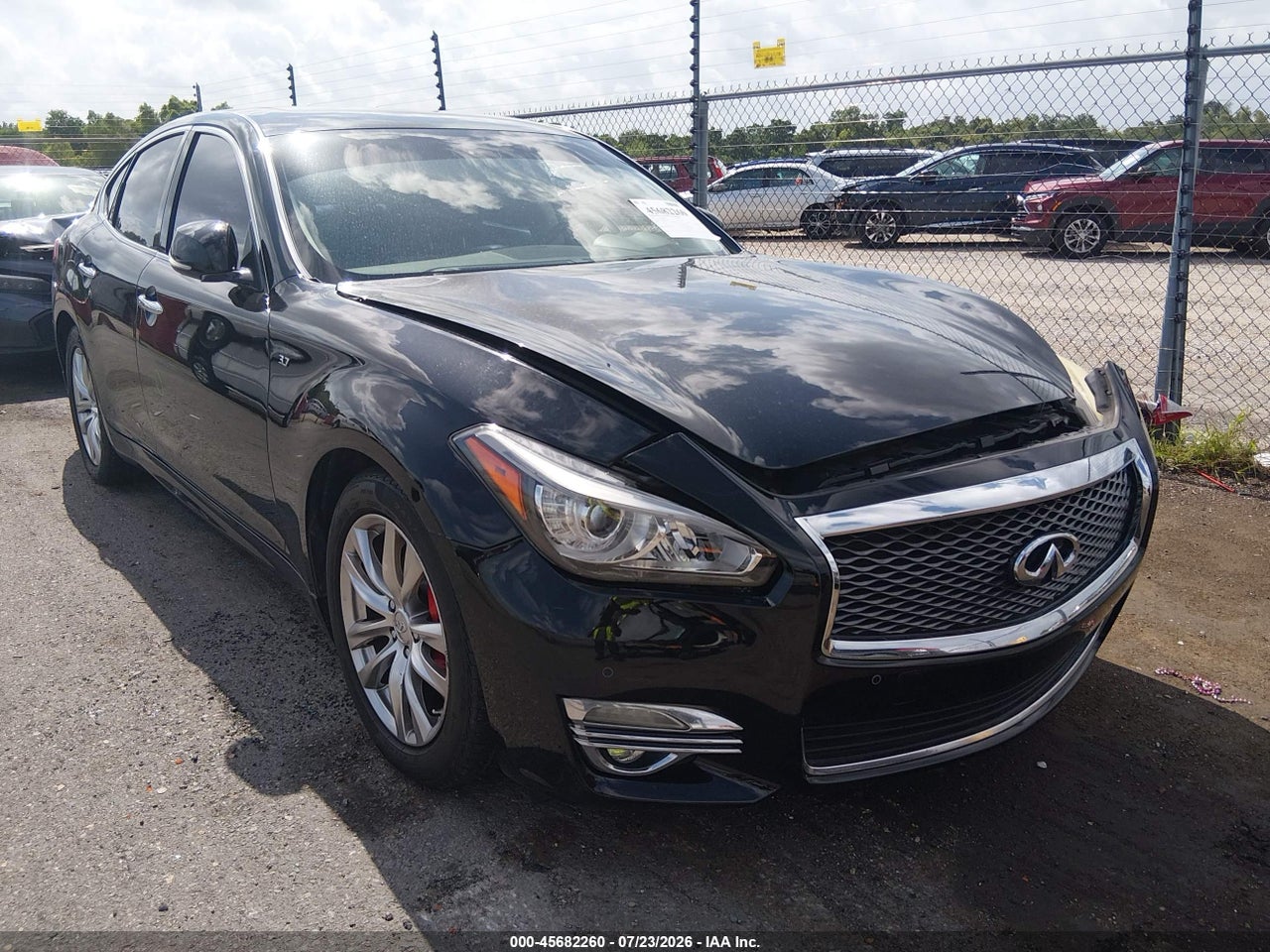JN1BY1AP1HM****** · 2017 INFINITI Q70 3.7