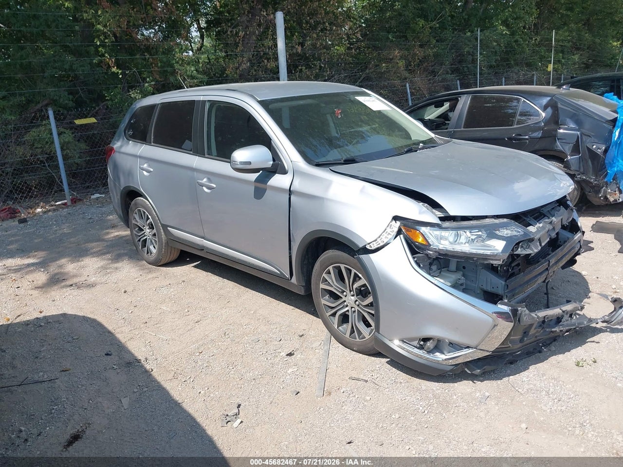 JA4AD3A32GZ****** · 2016 MITSUBISHI OUTLANDER SE