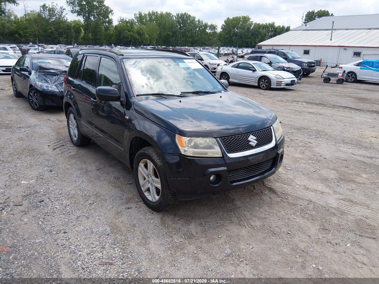 JS3TD947684****** · 2008 SUZUKI GRAND VITARA LUXURY