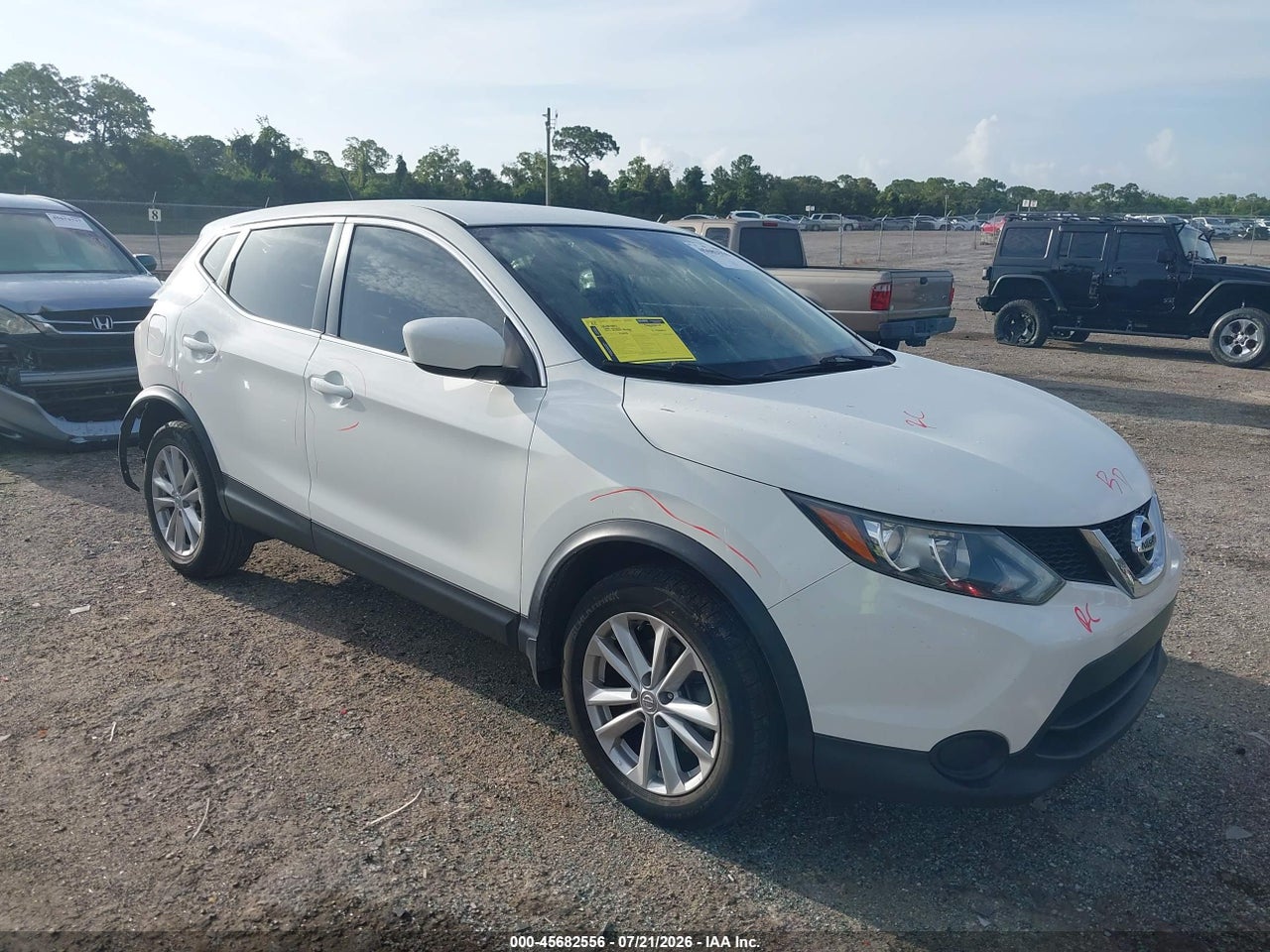 JN1BJ1CP5HW****** · 2017 NISSAN ROGUE SPORT S