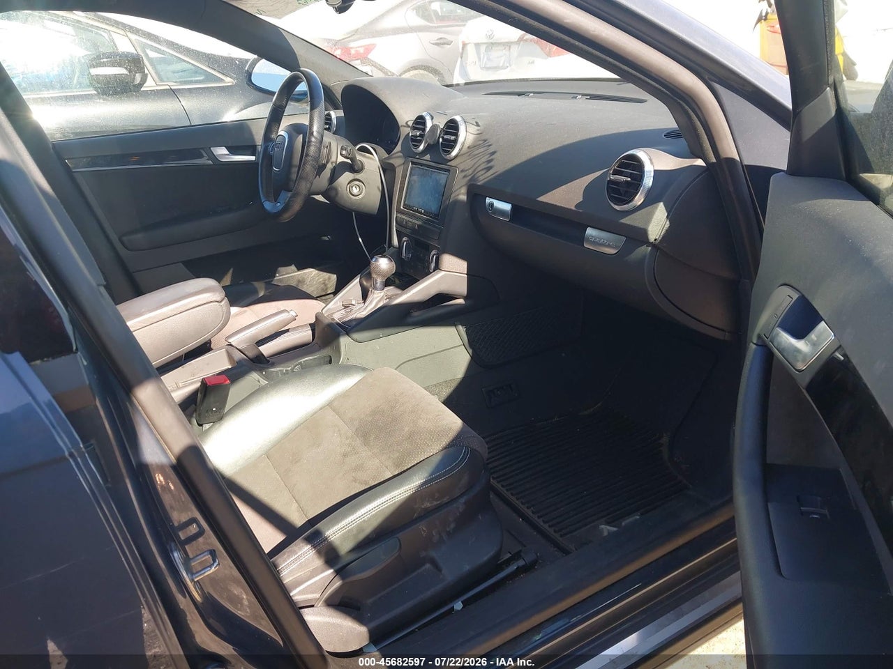 2013 AUDI A3 2.0T PREMIUM · 5/11