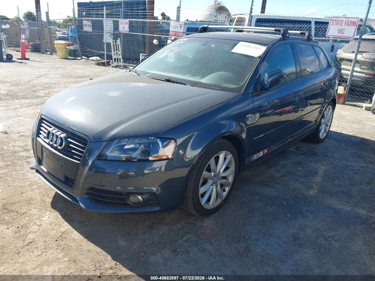 2013 AUDI A3 2.0T PREMIUM · 2/11