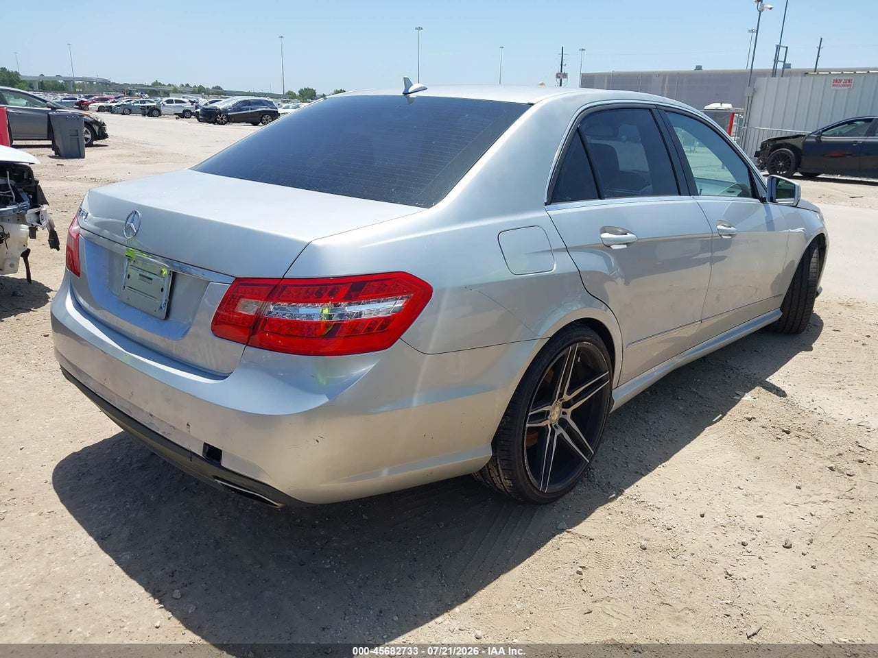 2010 MERCEDES-BENZ E 350   · 4/11