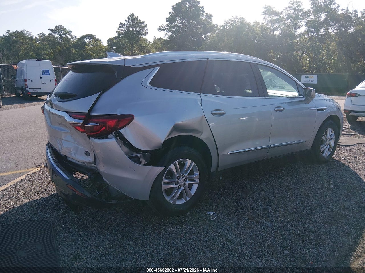 2020 BUICK ENCLAVE FWD ESSENCE · 4/11