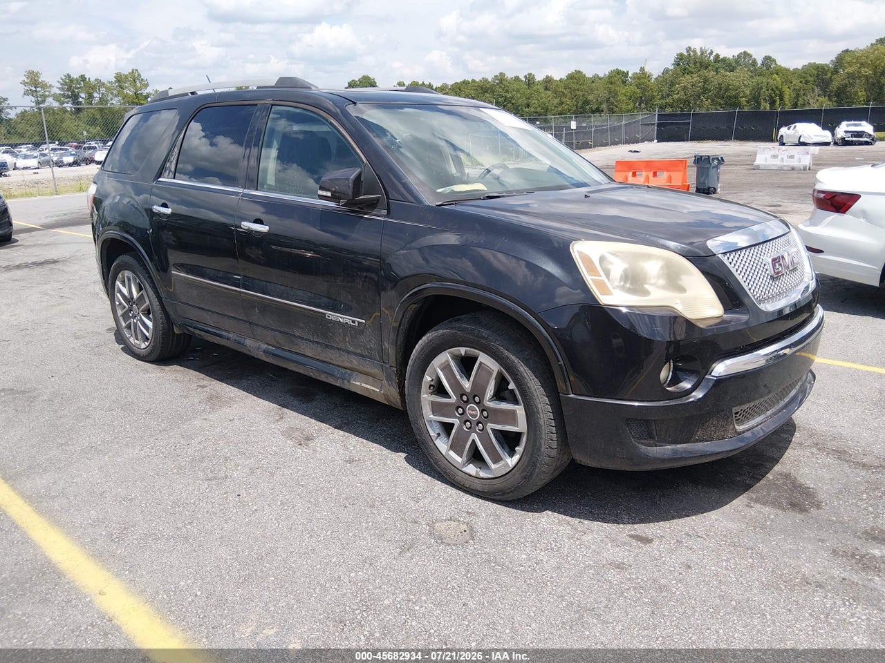 1GKKRTED5BJ****** · 2011 GMC ACADIA DENALI