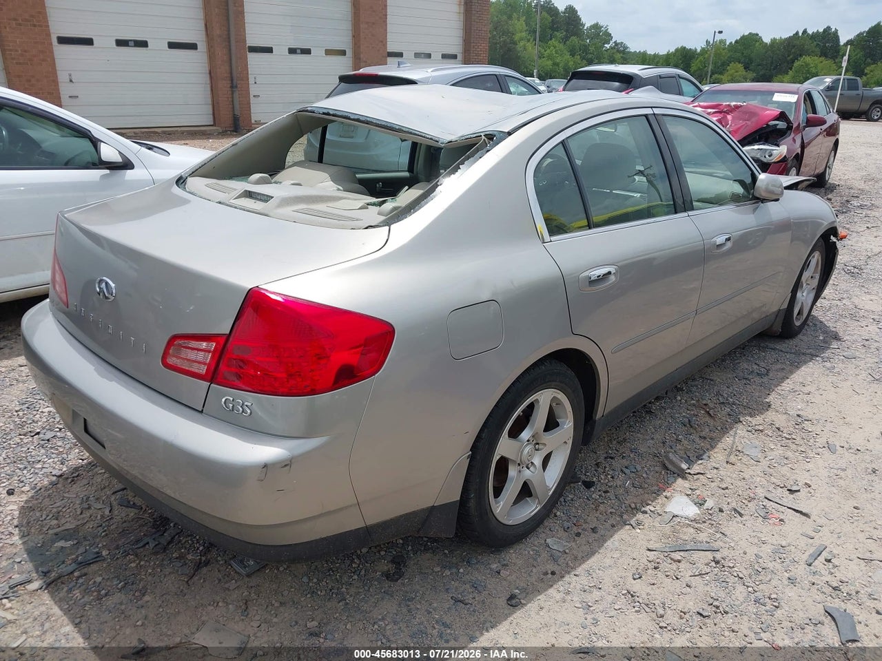 JNKCV51E94M****** · 2004 INFINITI G35   · 4/11