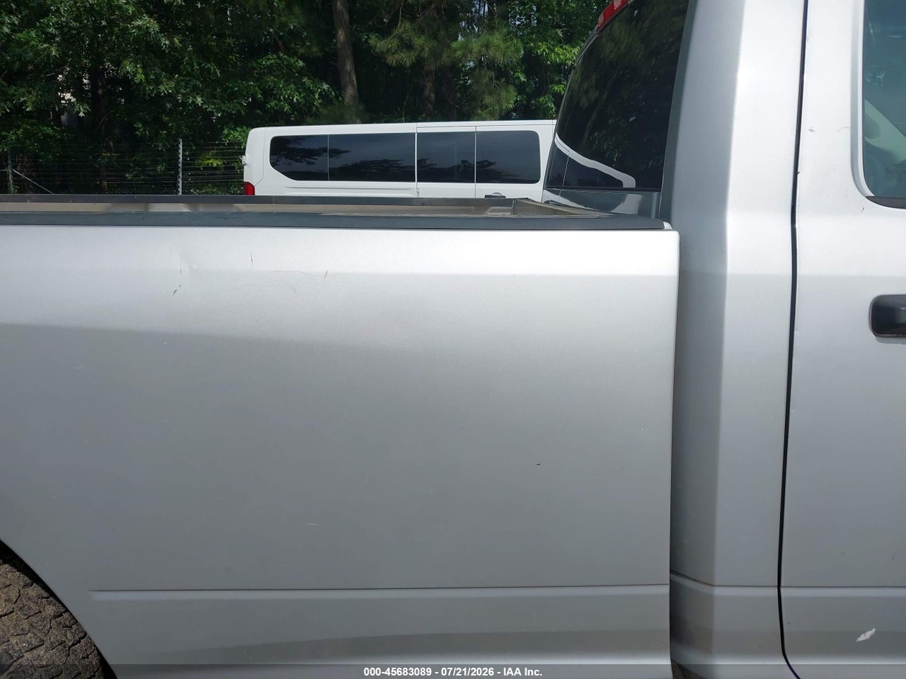 3C6JR7DG5HG****** · 2017 RAM 1500   · 8/11