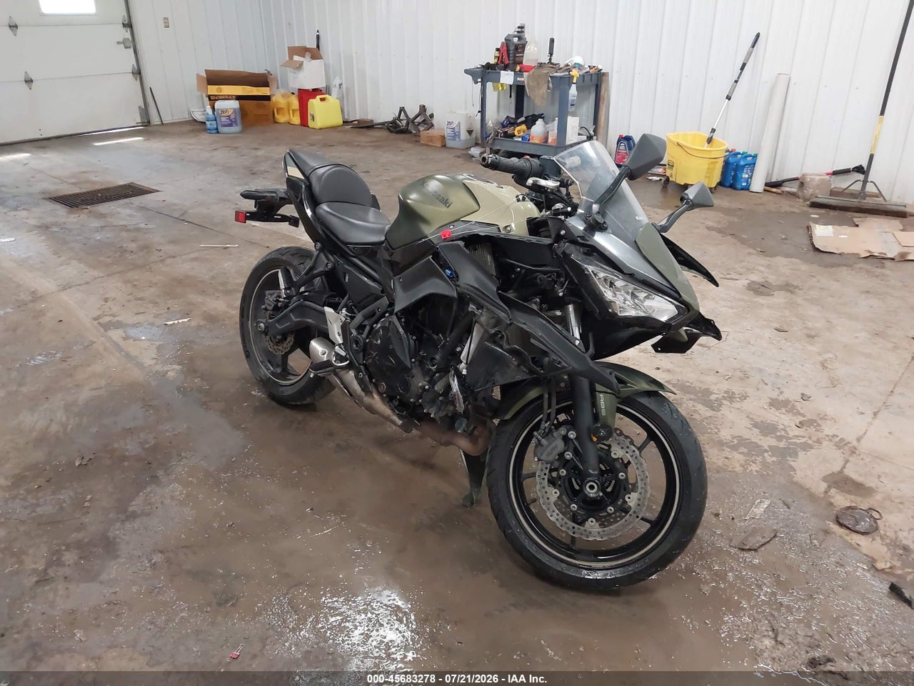 ML5EXEP19RD****** · 2024 KAWASAKI EX650 P