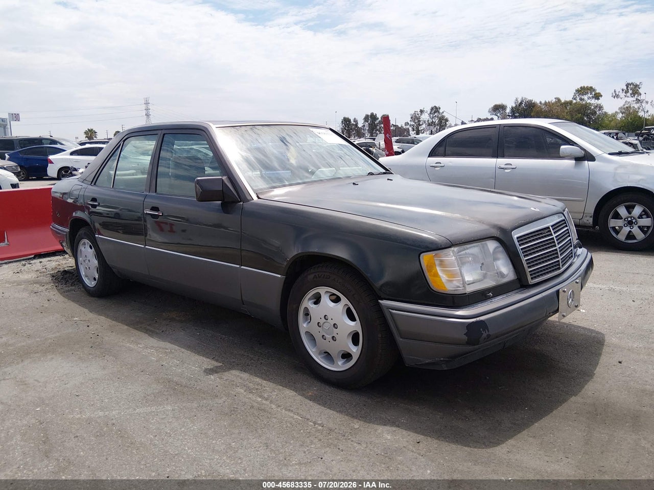 WDBEA34E0RC****** · 1994 MERCEDES-BENZ E 420
