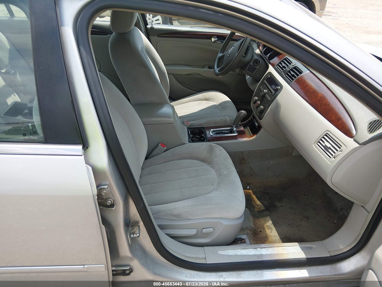 2007 BUICK LUCERNE CX · 5/11