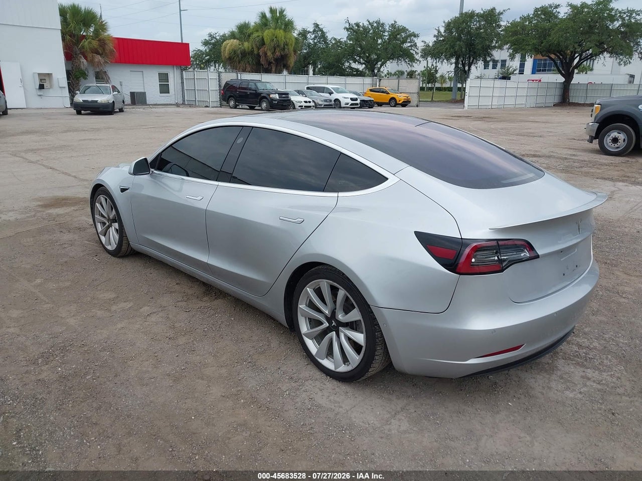 5YJ3E1EA6JF****** · 2018 TESLA MODEL 3 LONG RANGE/MID RANGE · 3/11