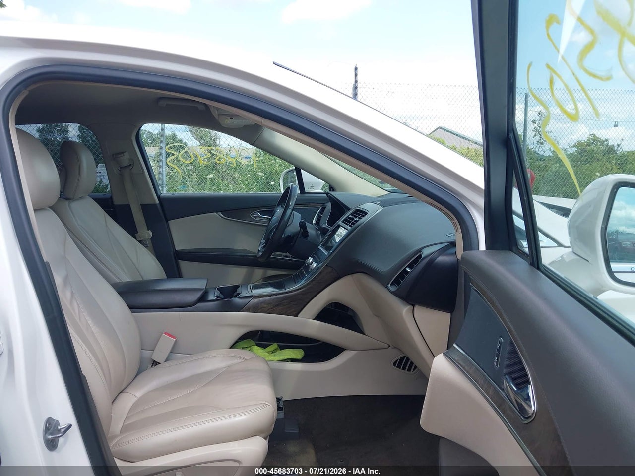 2017 LINCOLN MKX SELECT · 5/11