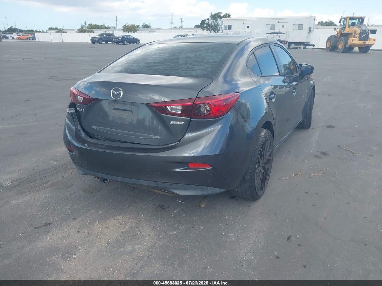 2015 MAZDA MAZDA3 I SPORT · 4/11