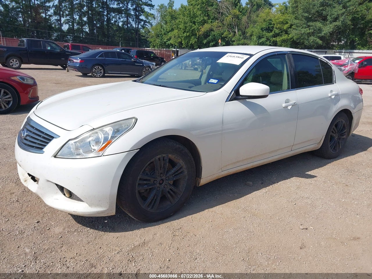 2010 INFINITI G37X · 2/11