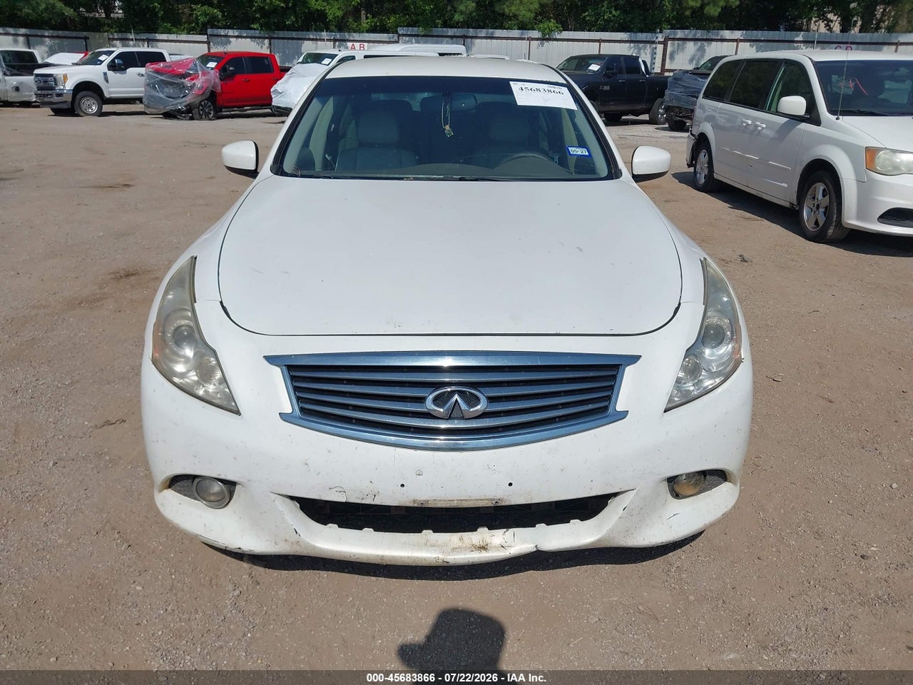 2010 INFINITI G37X · 6/11