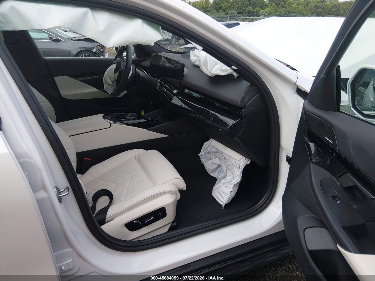 2025 BMW 530I XDRIVE · 5/11